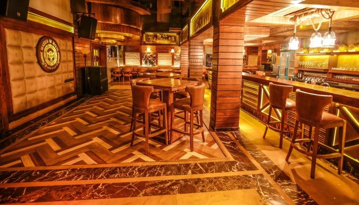 best bars in Delhi NCR